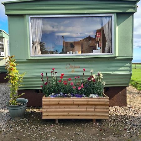 Birchlea Caravan Hotel Stonehaven Exterior photo